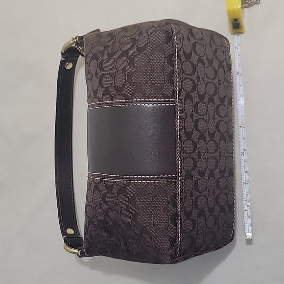 Small vintage coach bag (LIKE NEW!!) - Picture 8 of 12